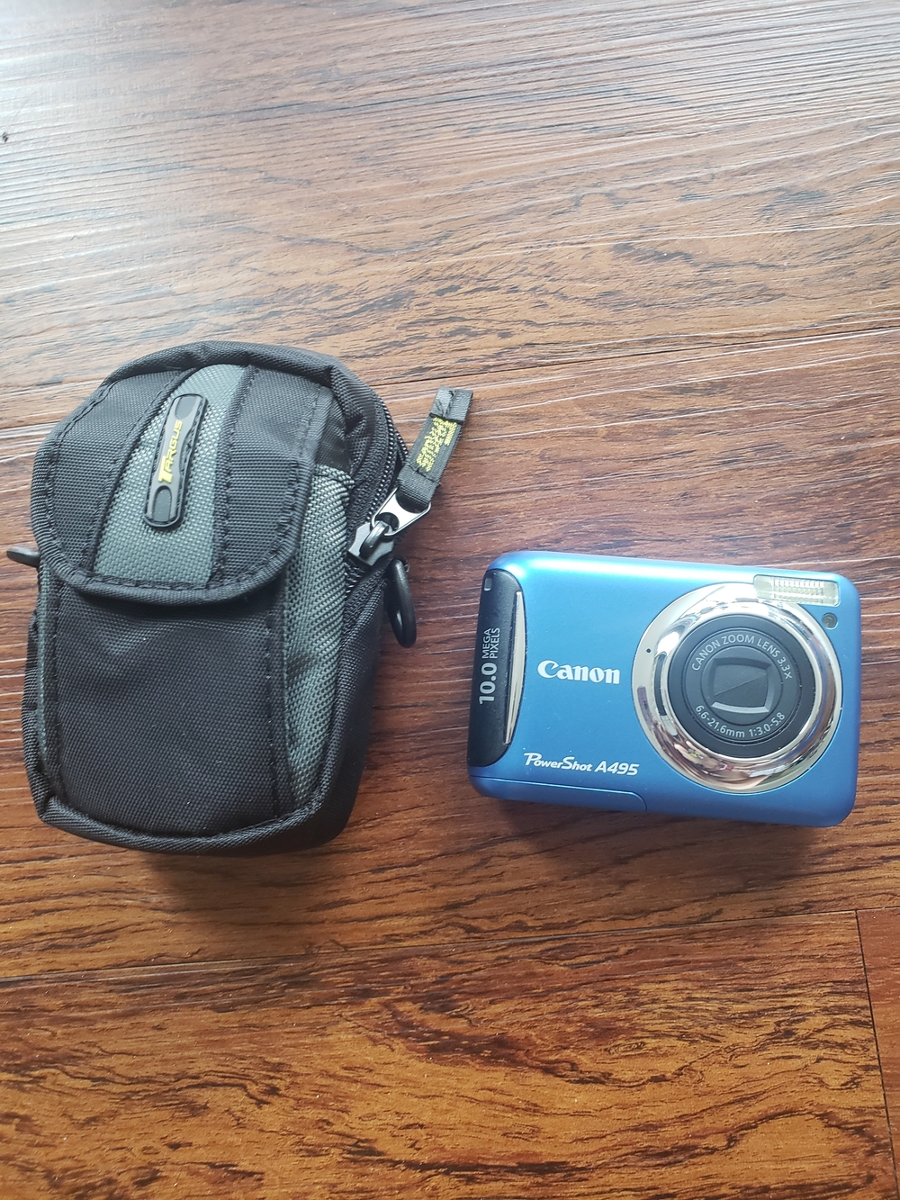 Canon PowerShot A495 Digital Camera Blue 10 Megapixels Batt Operated 2gb SD